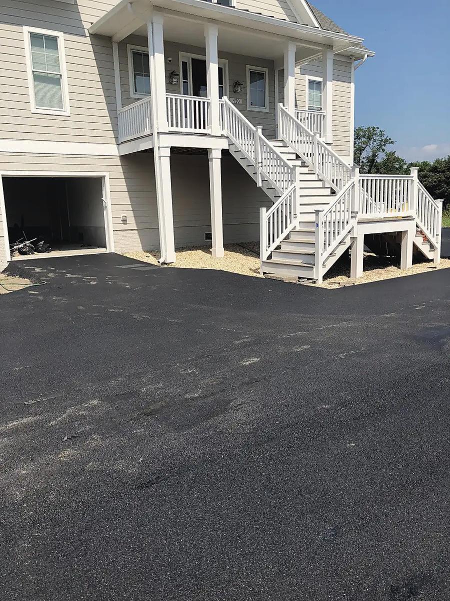 Wide apron at a raised home