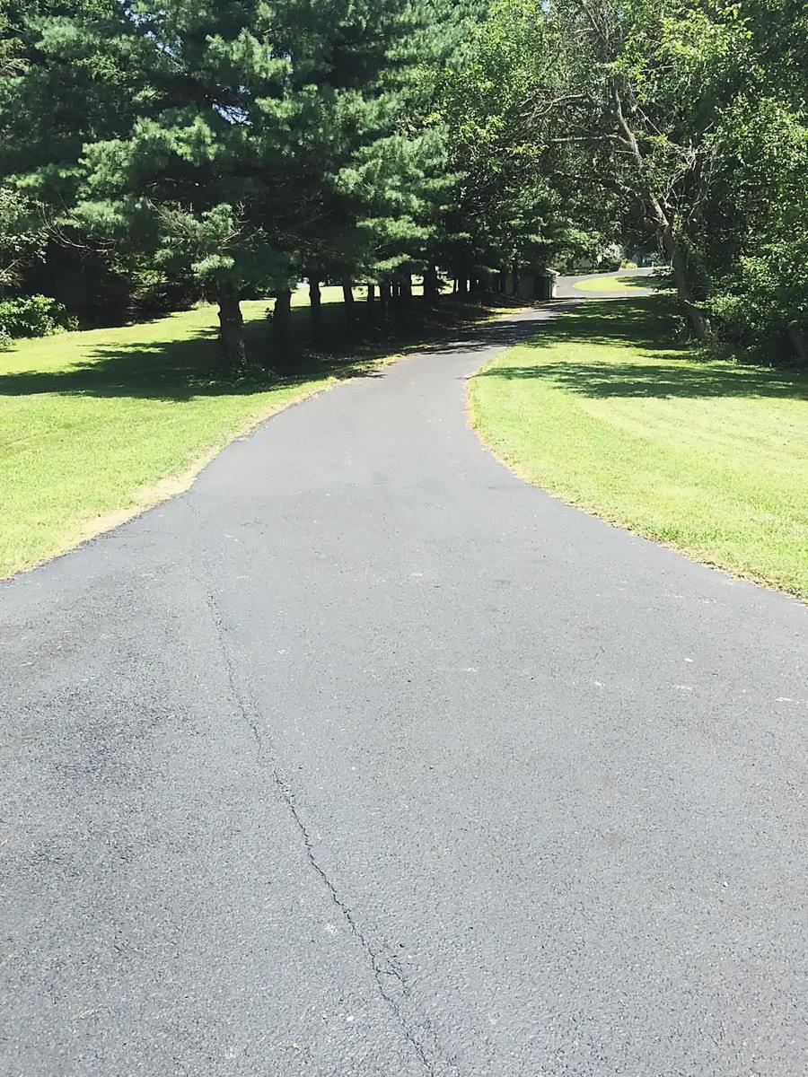 Sweeping curve through the lawn